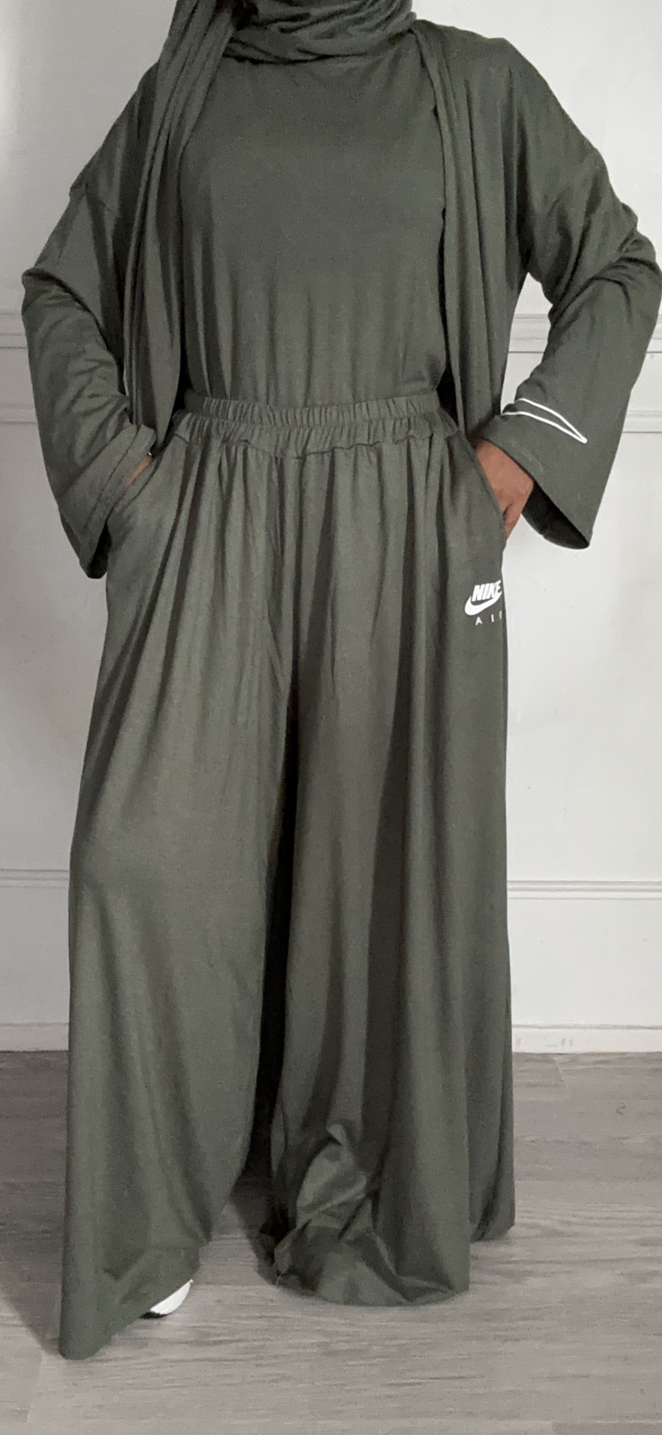 ENSEMBLE LOVA
