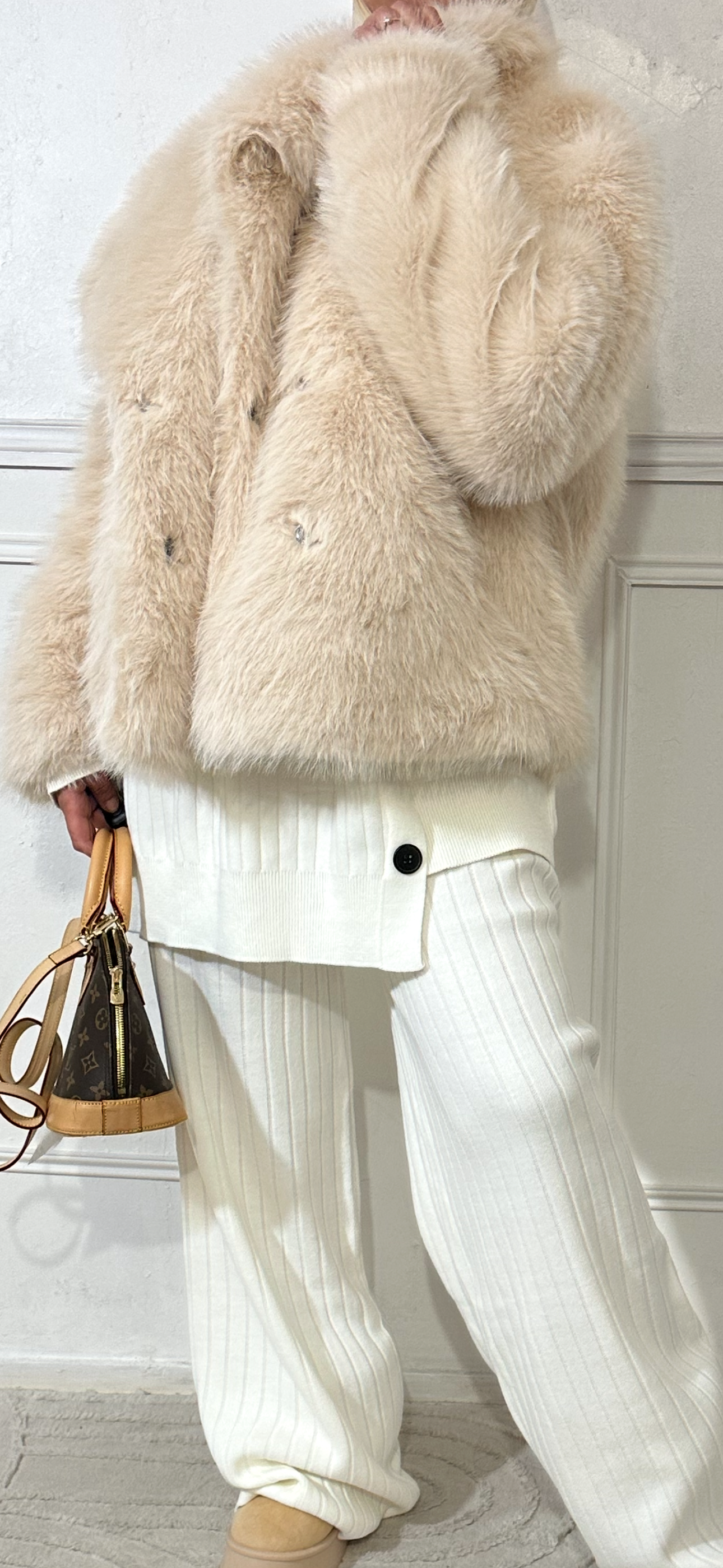 VESTE ROWA