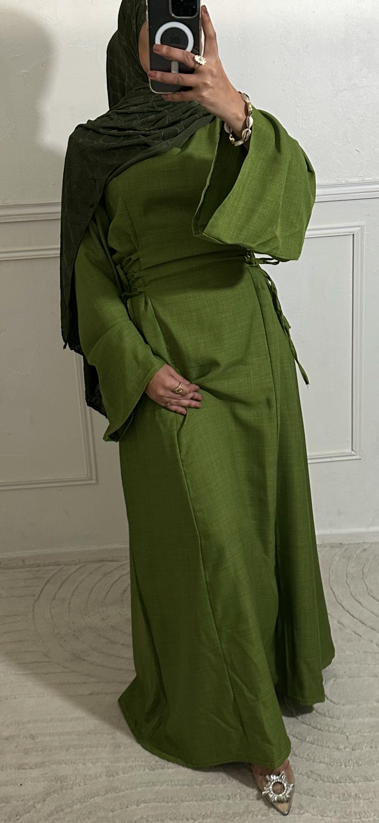 ABAYA LINA