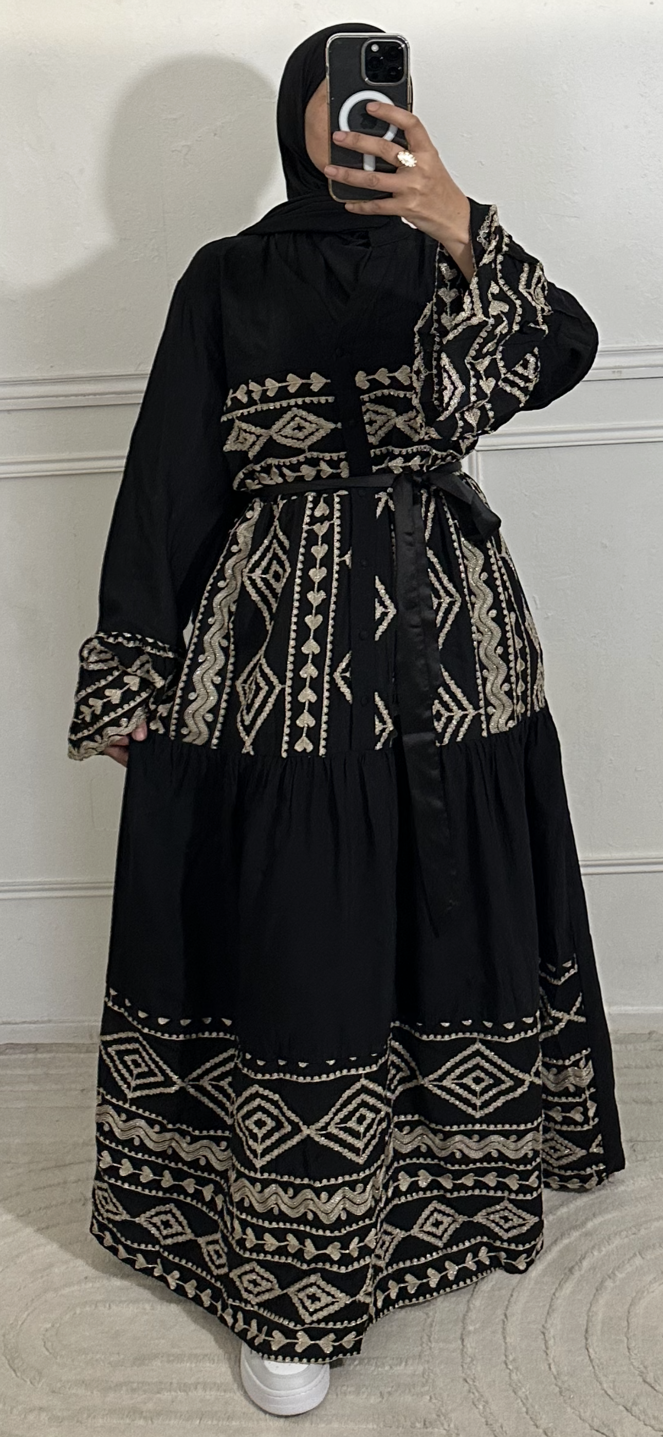 ROBE BRODEE
