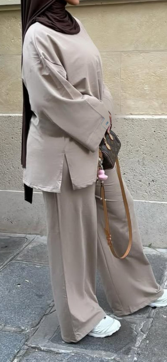 ENSEMBLE SPORTY