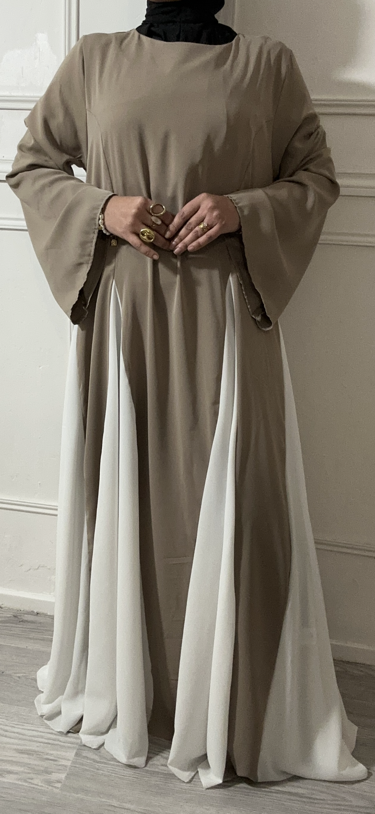 ABAYA NOUR