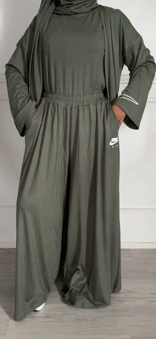 ENSEMBLE LOVA