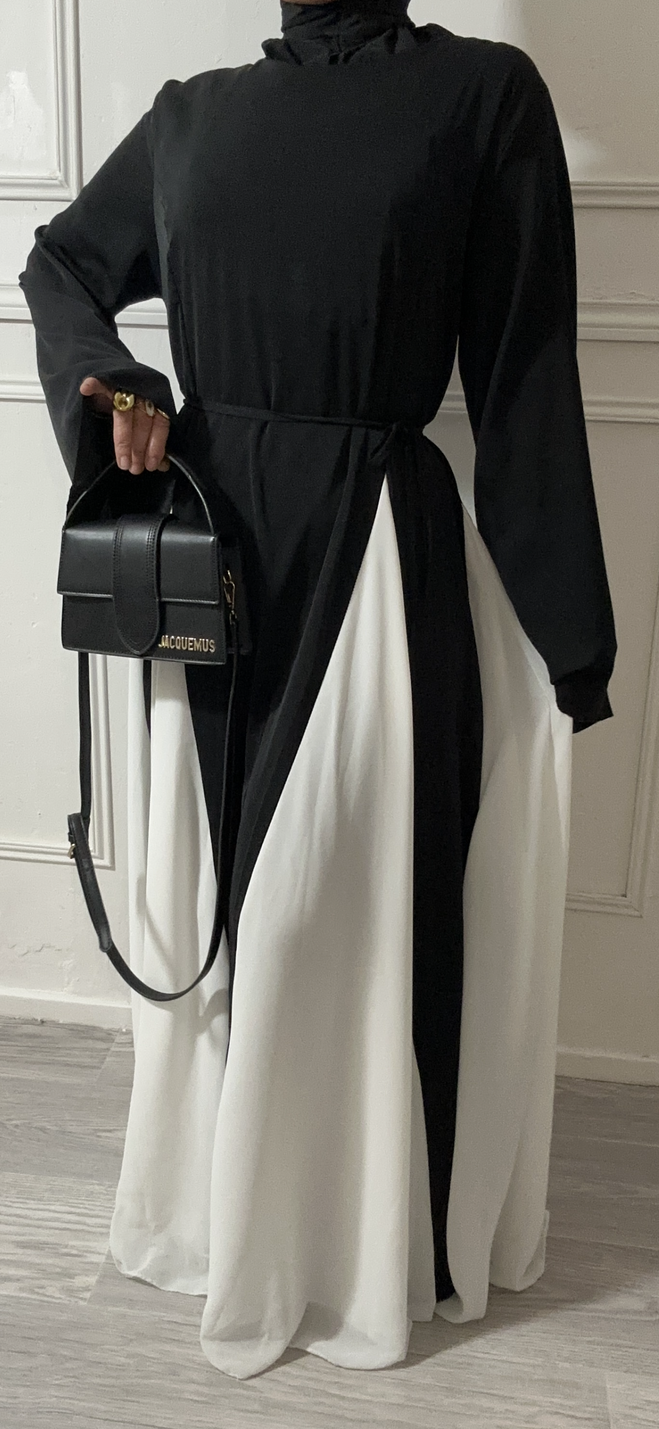 ABAYA NOUR
