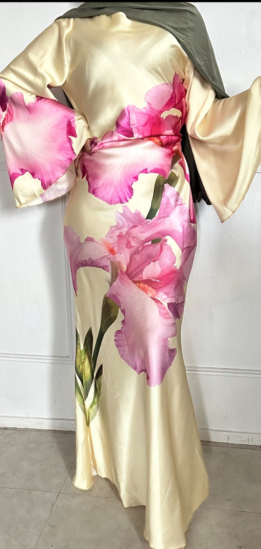 ROBE SOYEUSE