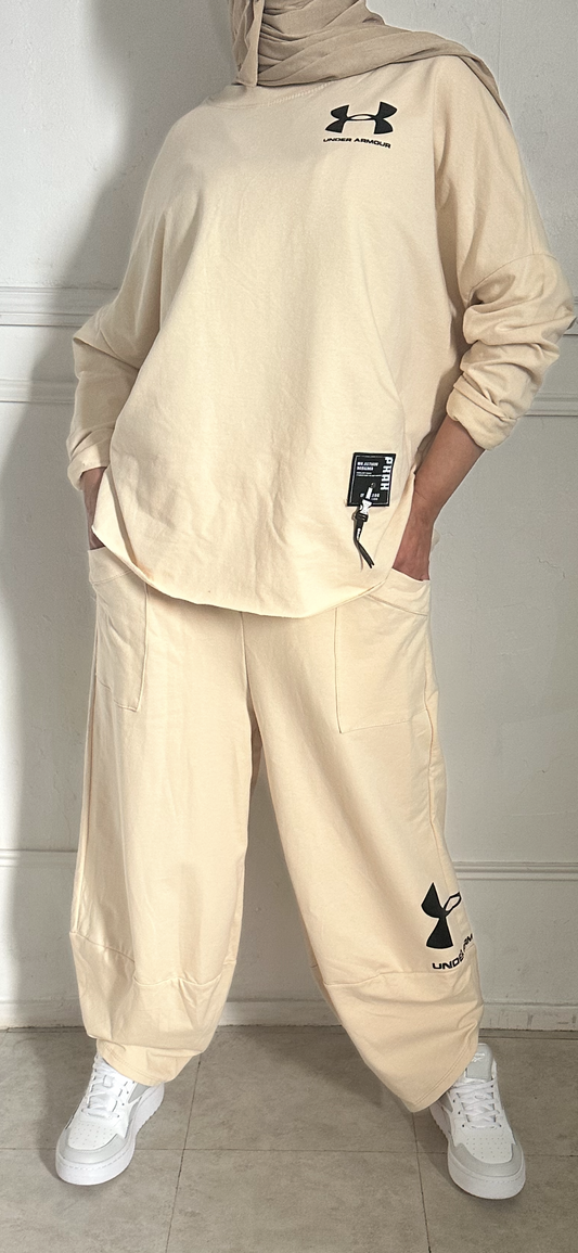 ENSEMBLE URBAN SPORTWEAR