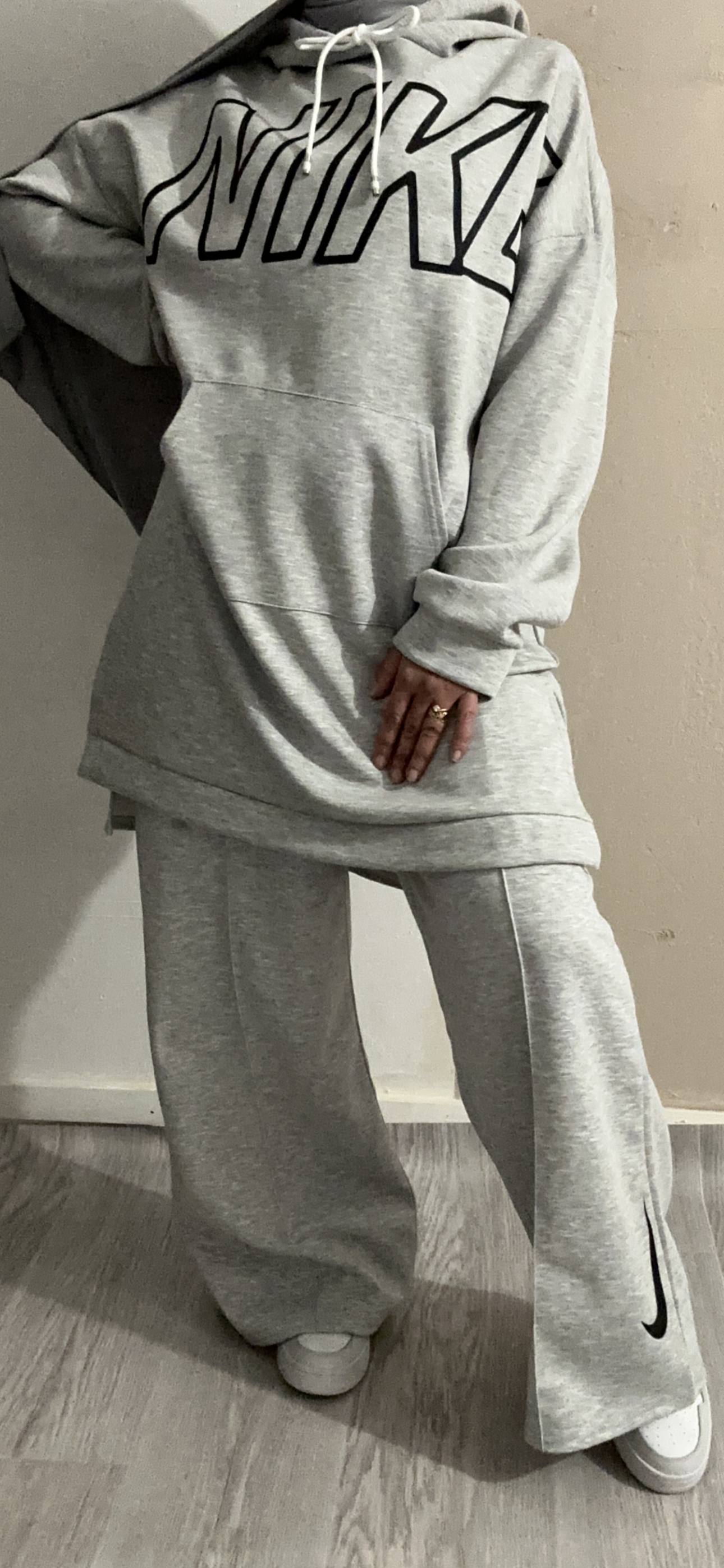 ENSEMBLE SPORTWEAR NEAL